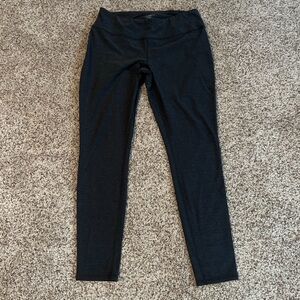 Tek Gear DryTek Dark Gray/Black Athletic Leggings Women’s Large w/ Pocket